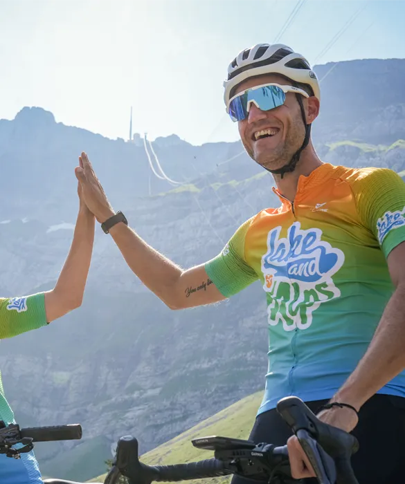 Discover the Lake and Alps region: a paradise for road bike and gravel adventures