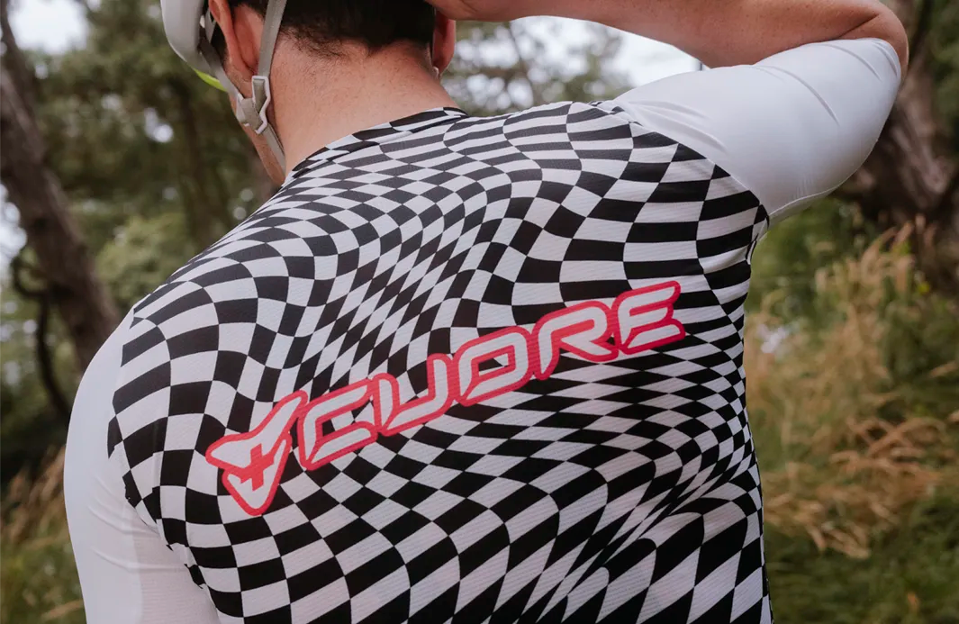 CUORE Individuelle Radbekleidung